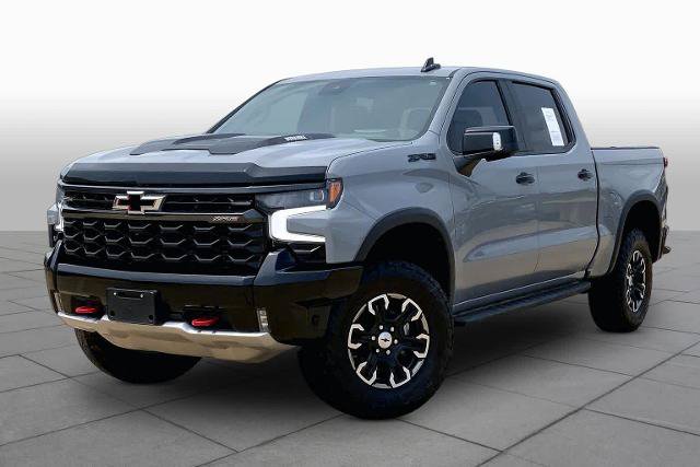 Used 2024 Chevrolet Silverado 1500 ZR2 w/ Technology Package AWD/4WD image 1
