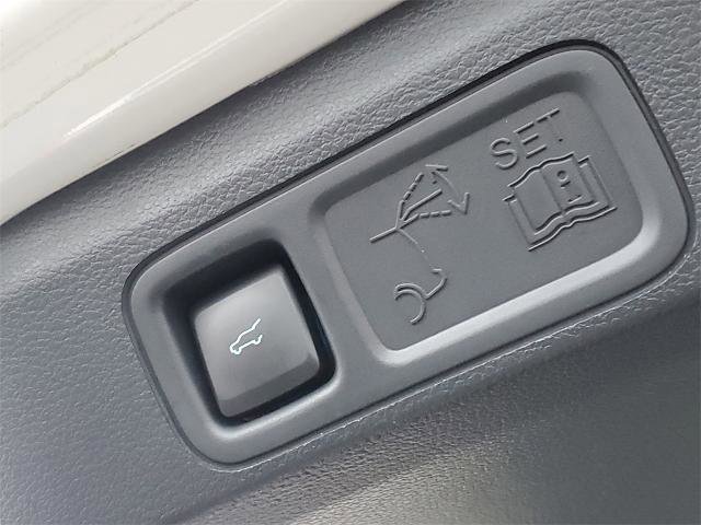 Certified 2022 Ford Expedition XLT image 32