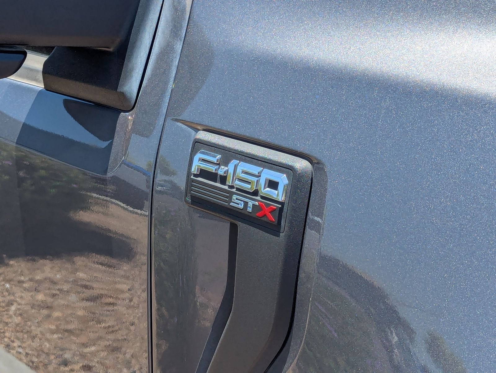 Certified 2022 Ford F150 XL w/ STX Appearance Package RWD image 4