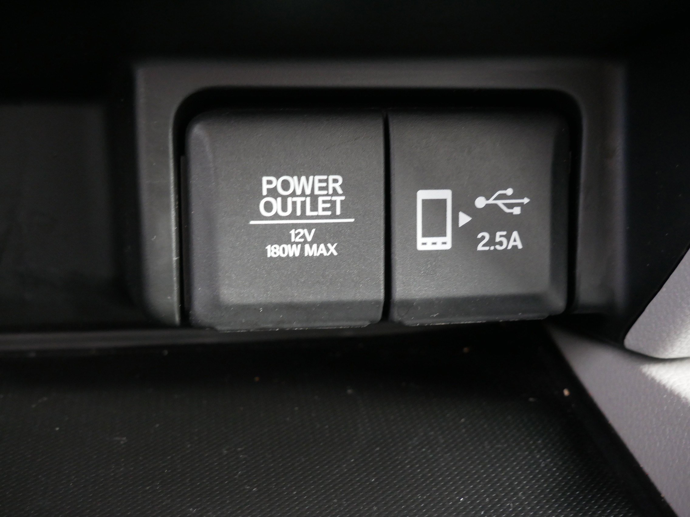 Used 2020 Honda Pilot Touring image 30
