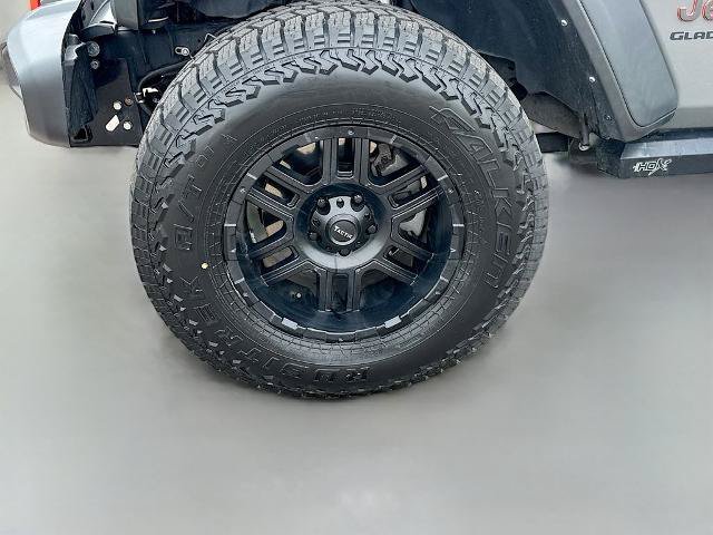 Used 2022 Jeep Gladiator Mojave AWD/4WD image 23