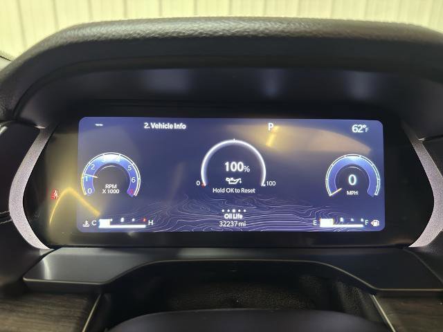 Used 2023 Jeep Grand Cherokee L Limited w/ Black Appearance Package image 19