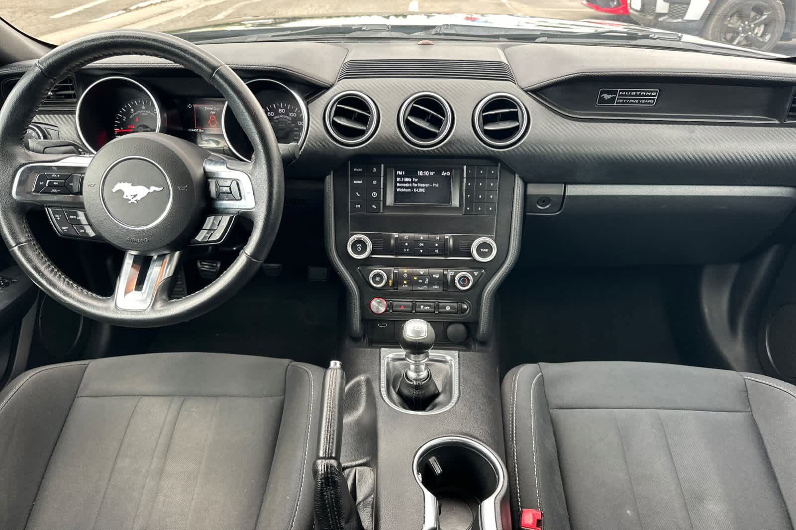 Certified 2020 Ford Mustang Coupe RWD image 3