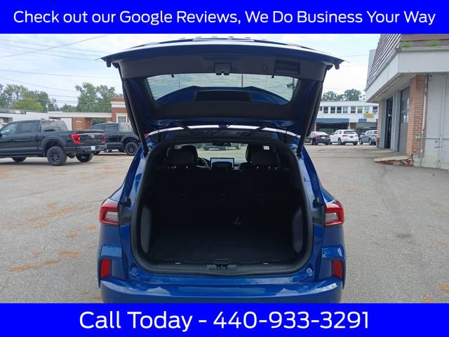 Certified 2023 Ford Escape ST-Line w/ Tech Pack #1 AWD/4WD image 38