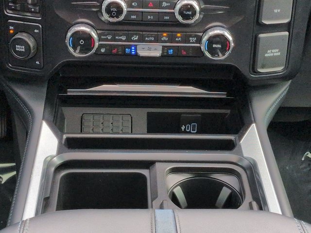 Certified 2026 Ford F450 Platinum AWD/4WD image 19