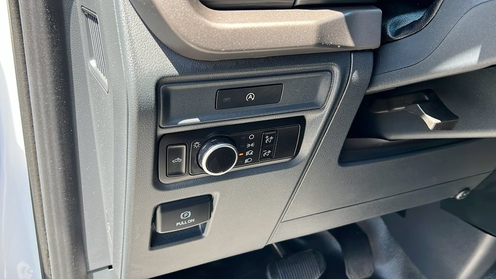 Certified 2025 Ford F150 XL AWD/4WD image 13