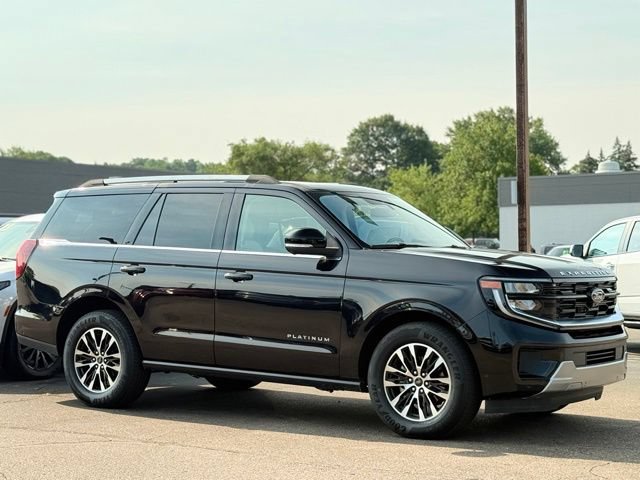 Certified 2025 Ford Expedition Platinum AWD/4WD image 39
