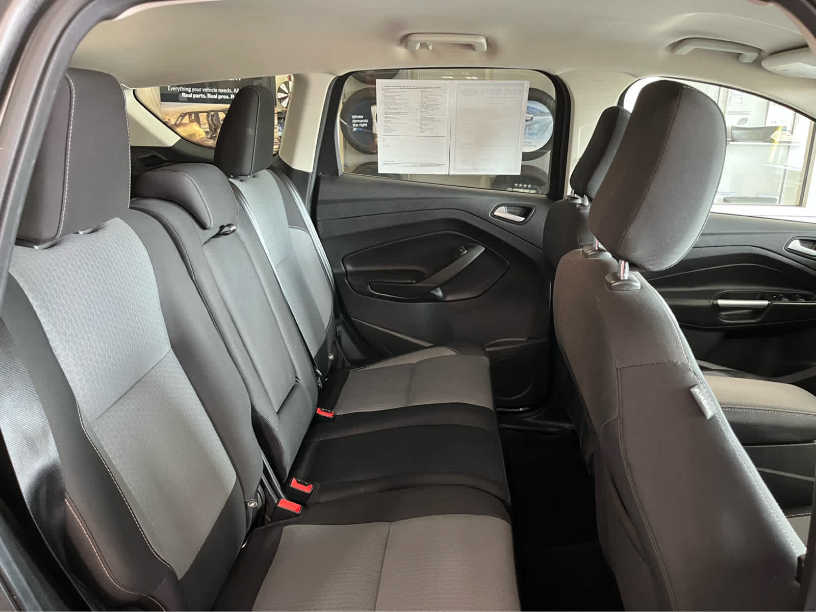 Certified 2019 Ford Escape SE AWD/4WD image 36