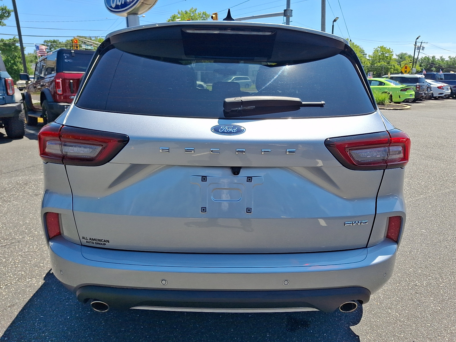 Certified 2023 Ford Escape ST-Line w/ Tech Pack #1 AWD/4WD image 9