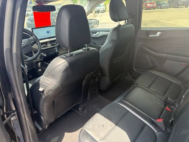 Certified 2025 Ford Escape Platinum AWD/4WD image 15