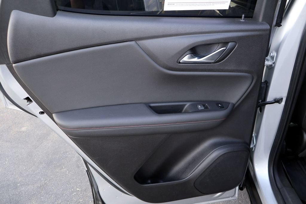Used 2020 Chevrolet Blazer RS FWD image 28