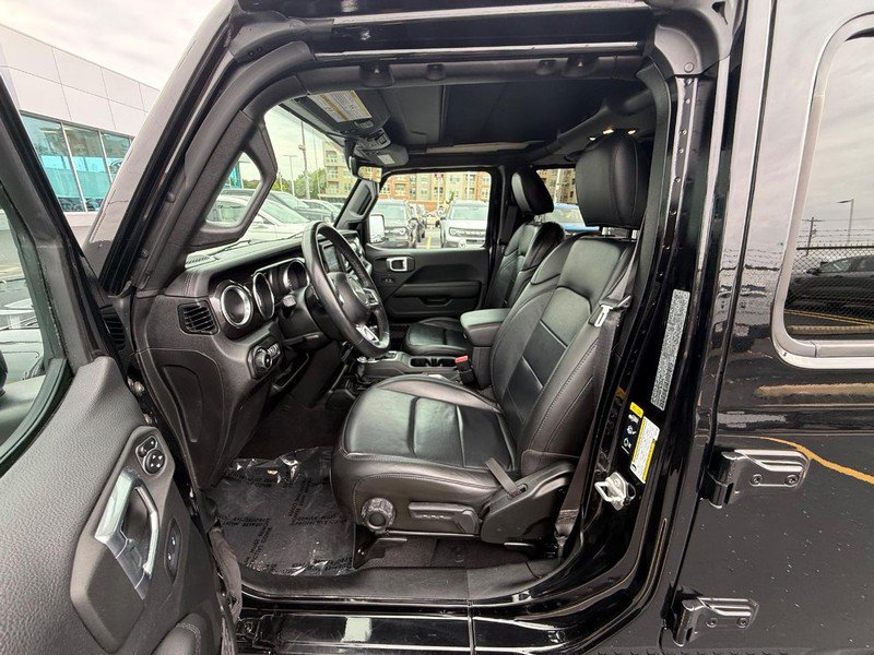 Used 2021 Jeep Wrangler Unlimited Sahara AWD/4WD image 30