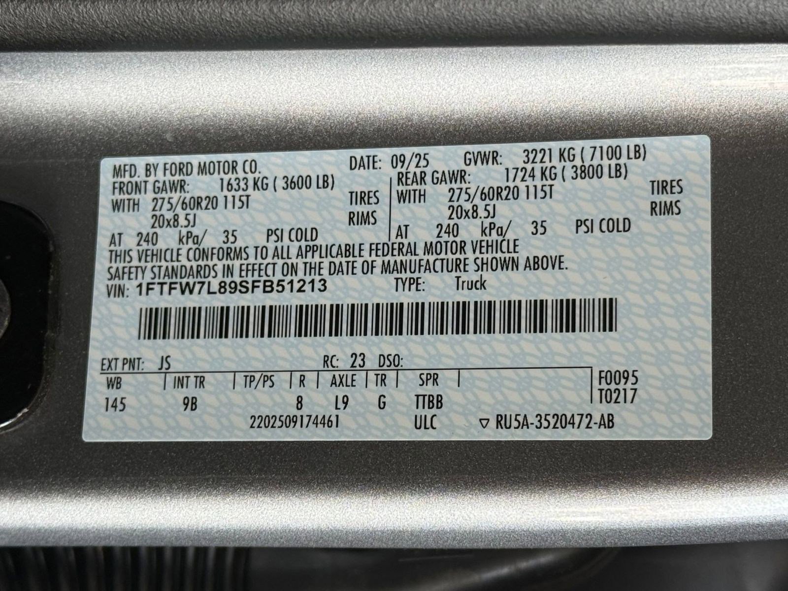 Certified 2025 Ford F150 Platinum w/ Equipment Group 702A High image 22