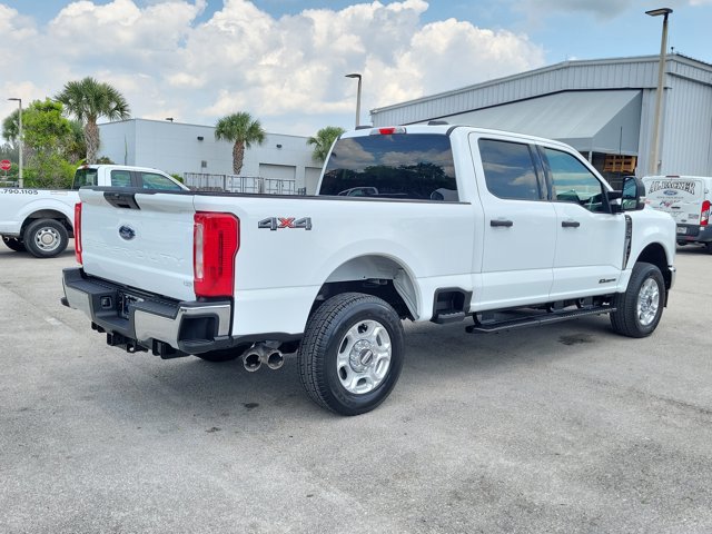Certified 2025 Ford F250 XLT AWD/4WD image 8