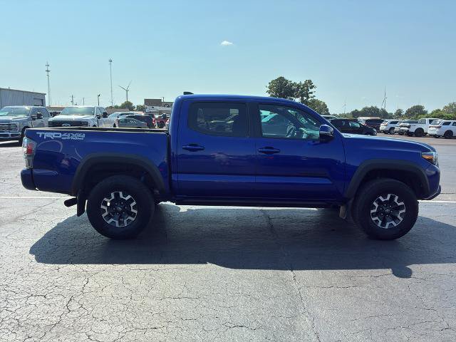 Used 2023 Toyota Tacoma TRD Off-Road w/ Technology Package AWD/4WD image 4
