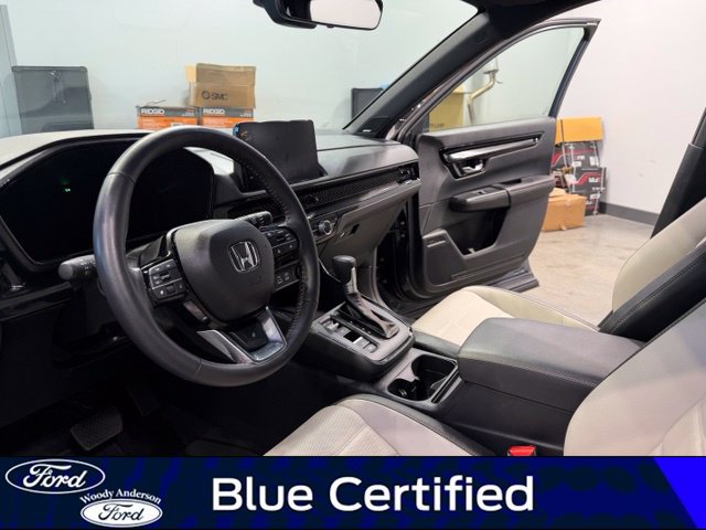 Used 2025 Honda CR-V Sport Touring image 9