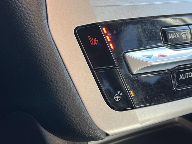 Certified 2021 Ford Explorer XLT w/ Equipment Group 202A image 27