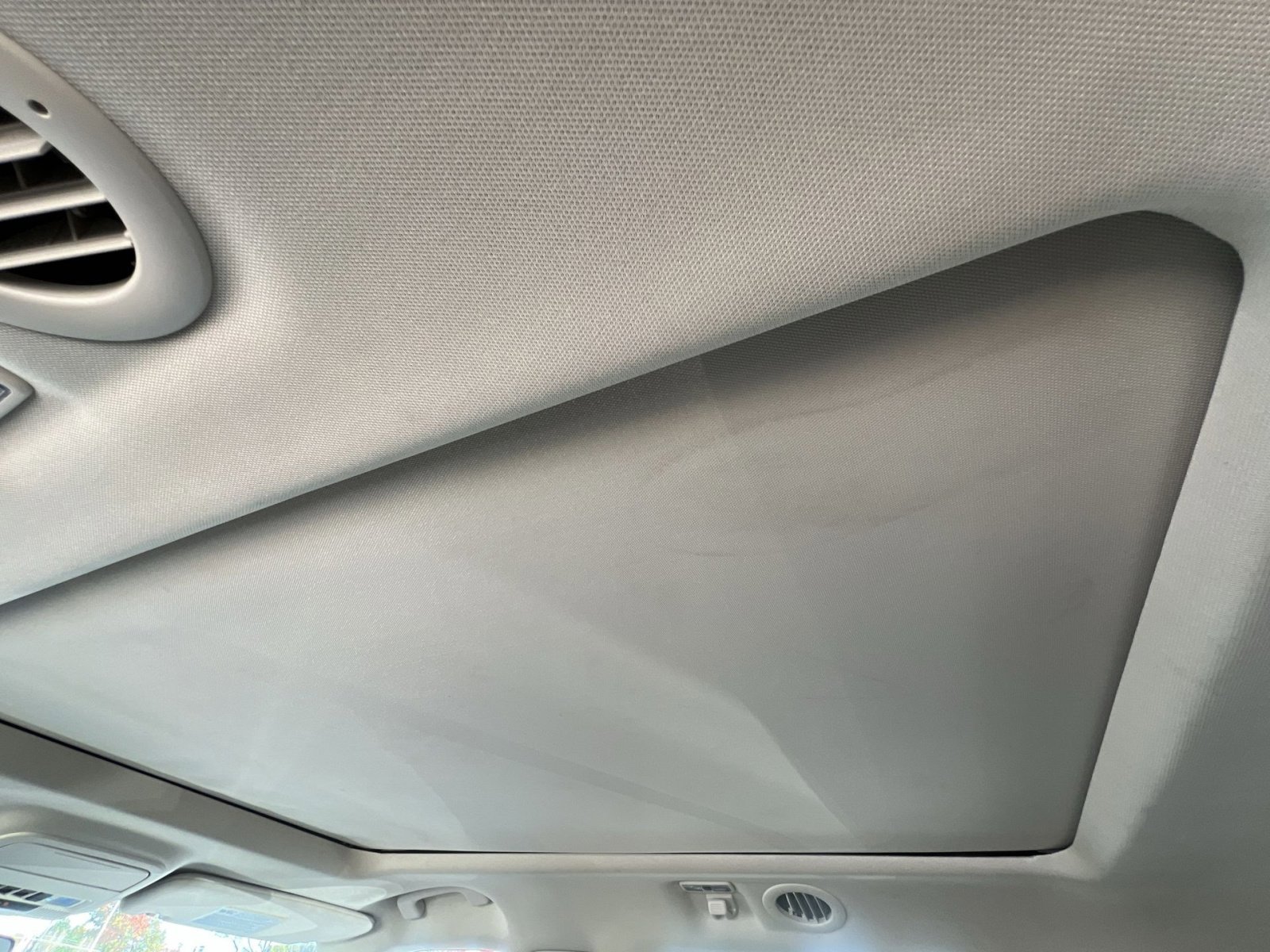 Certified 2023 Ford Explorer XLT w/ Equipment Group 202A image 22