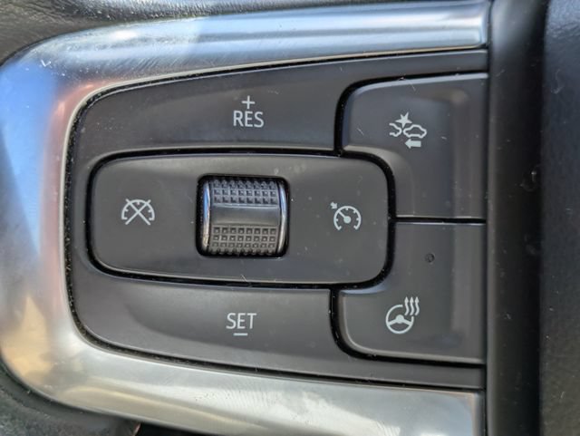 Used 2019 Chevrolet Blazer Premier w/ Sun and Wheels Package FWD image 26