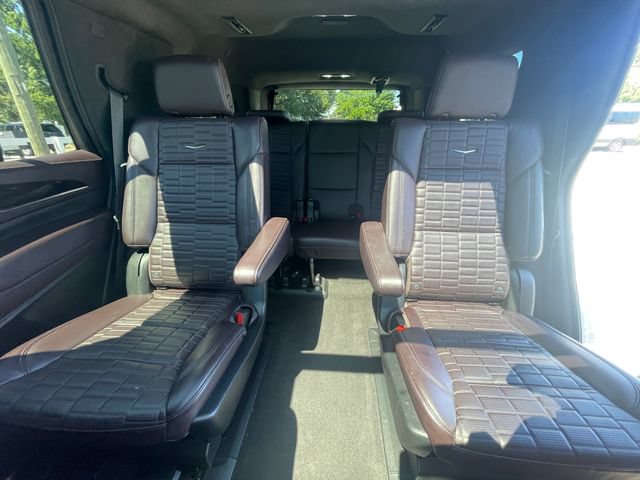 Used 2022 Cadillac Escalade Sport Platinum AWD/4WD image 12