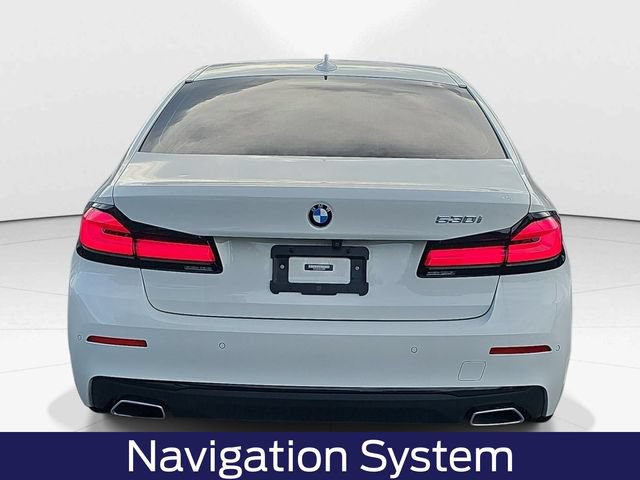 Used 2023 BMW 530i w/ Convenience Package RWD image 5