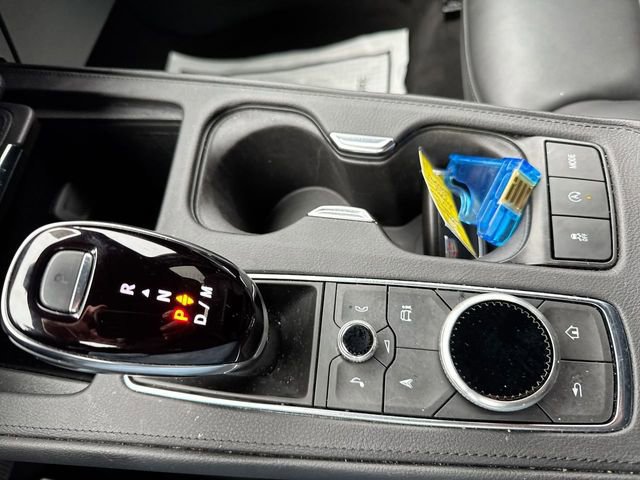 Used 2025 Cadillac XT4 Premium Luxury image 23