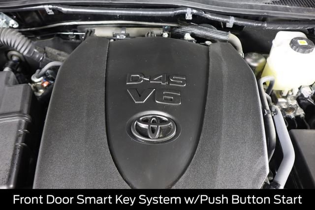 Used 2023 Toyota Tacoma TRD Off-Road AWD/4WD image 17