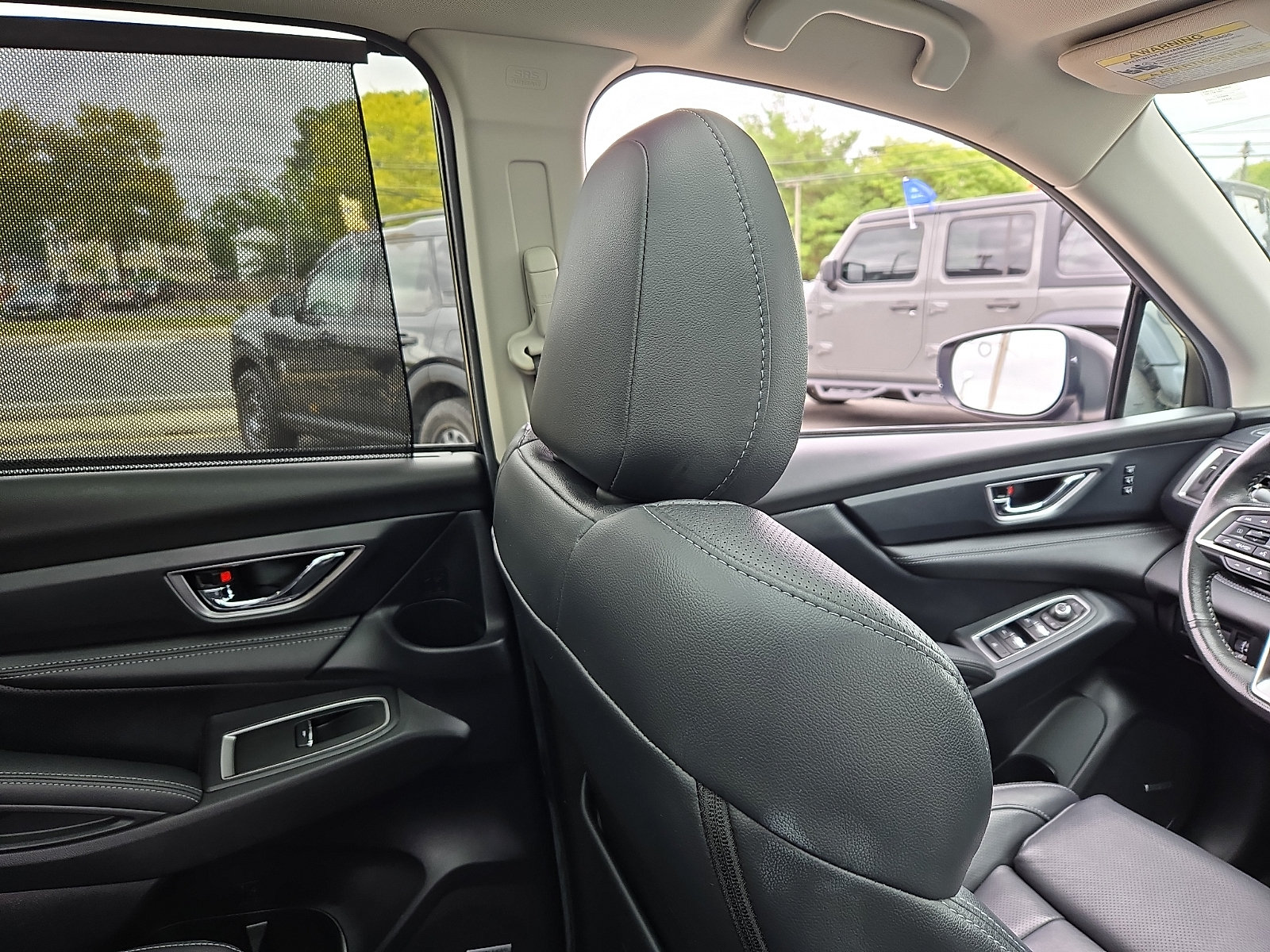 Used 2024 Subaru Ascent Limited w/ Technology Package AWD/4WD image 13