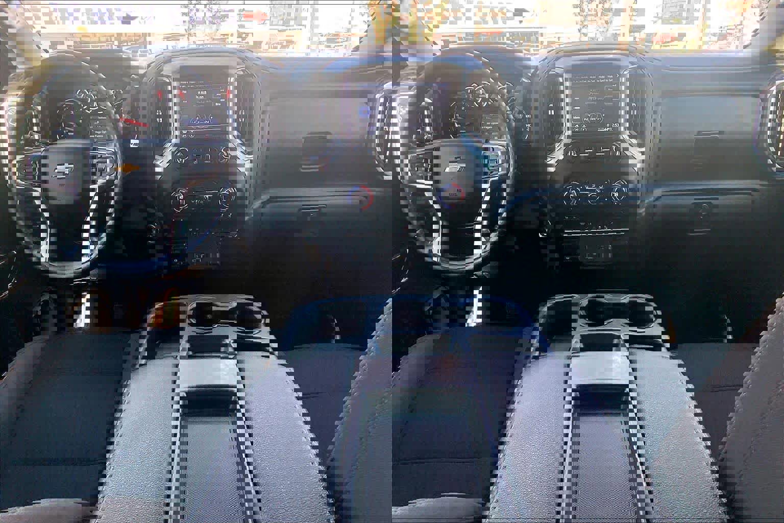 Used 2022 Chevrolet Silverado 2500 LT w/ Convenience Package image 15