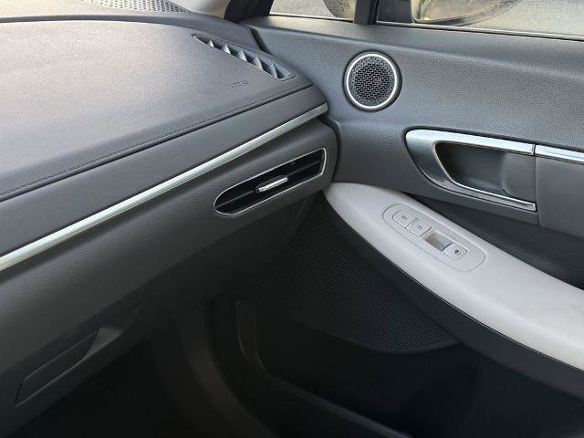 Used 2023 Hyundai Sonata SEL image 26