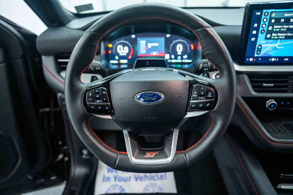 Certified 2025 Ford Explorer ST AWD/4WD image 32