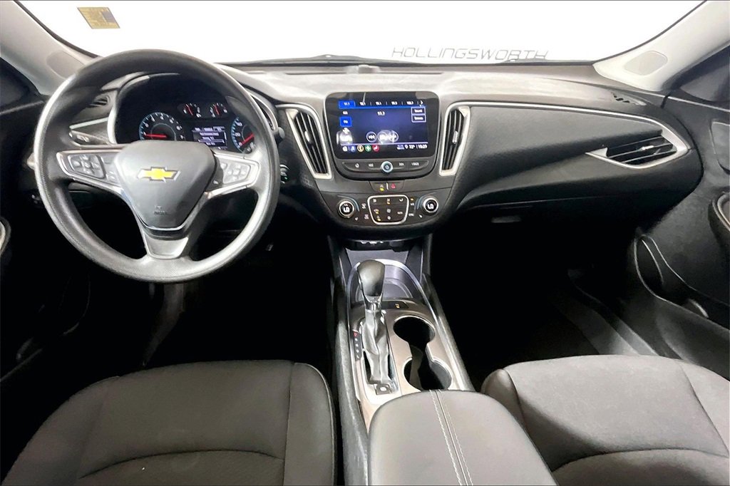 Used 2024 Chevrolet Malibu LT image 11