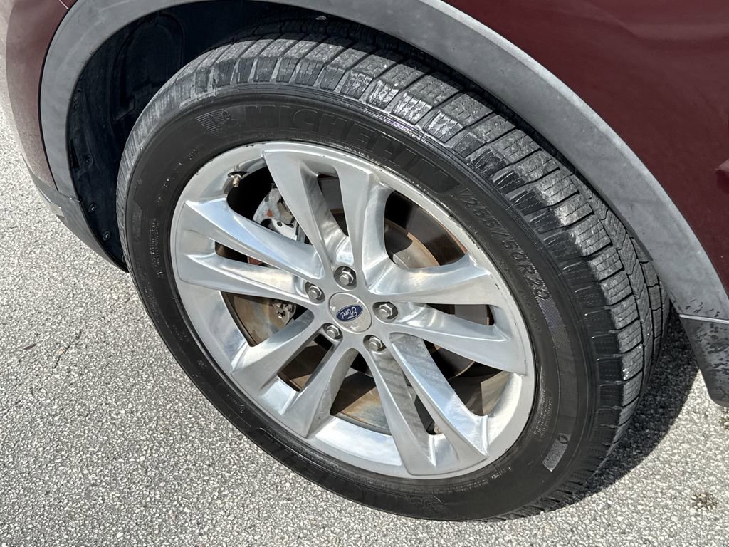 Certified 2018 Ford Explorer Limited FWD image 10