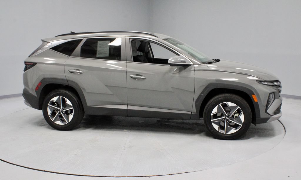 Used 2025 Hyundai Tucson SEL AWD/4WD image 5