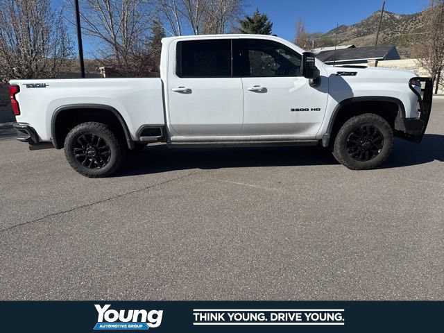 Used 2025 Chevrolet Silverado 3500 LTZ w/ LTZ Plus Package AWD/4WD image 12