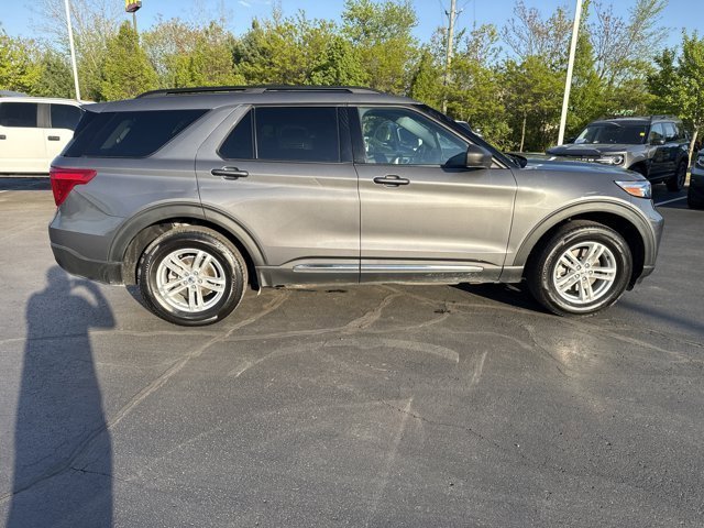 Certified 2022 Ford Explorer XLT w/ Class IV Trailer Tow Package AWD/4WD image 10