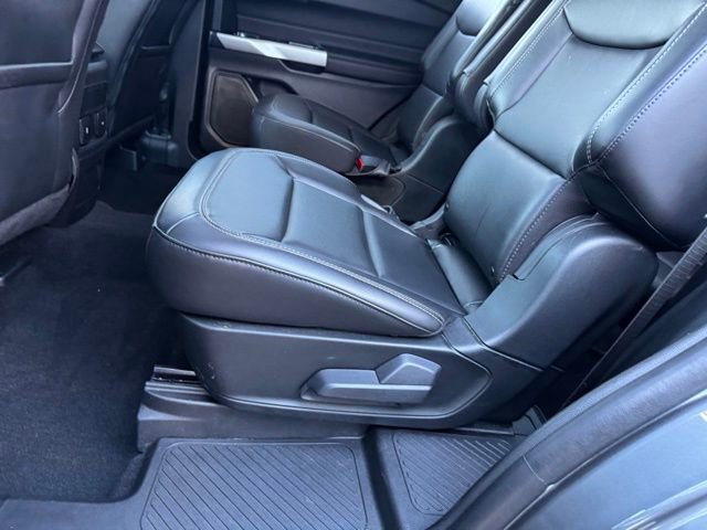 Certified 2024 Ford Explorer XLT w/ Equipment Group 202A AWD/4WD image 11