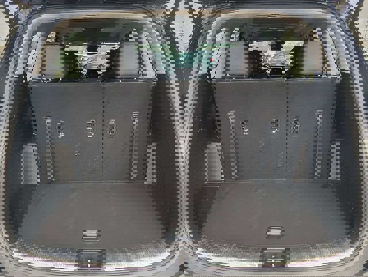 Used 2022 Kia Telluride SX w/ SX Prestige Package image 11