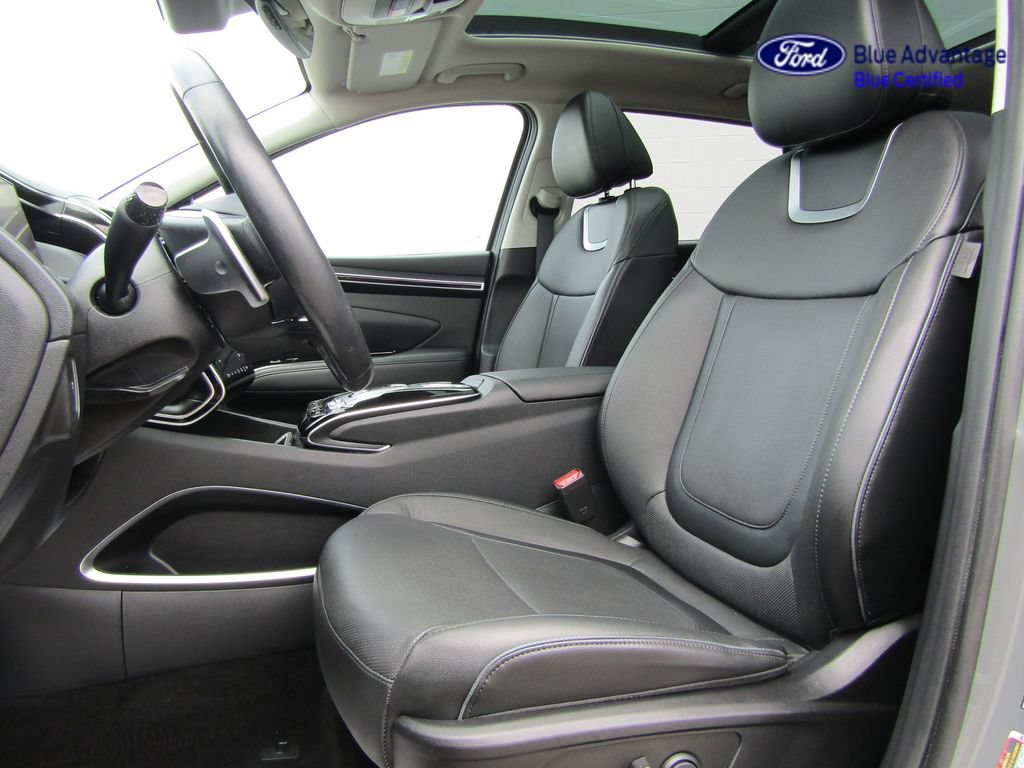 Used 2024 Hyundai Tucson Limited AWD/4WD image 3