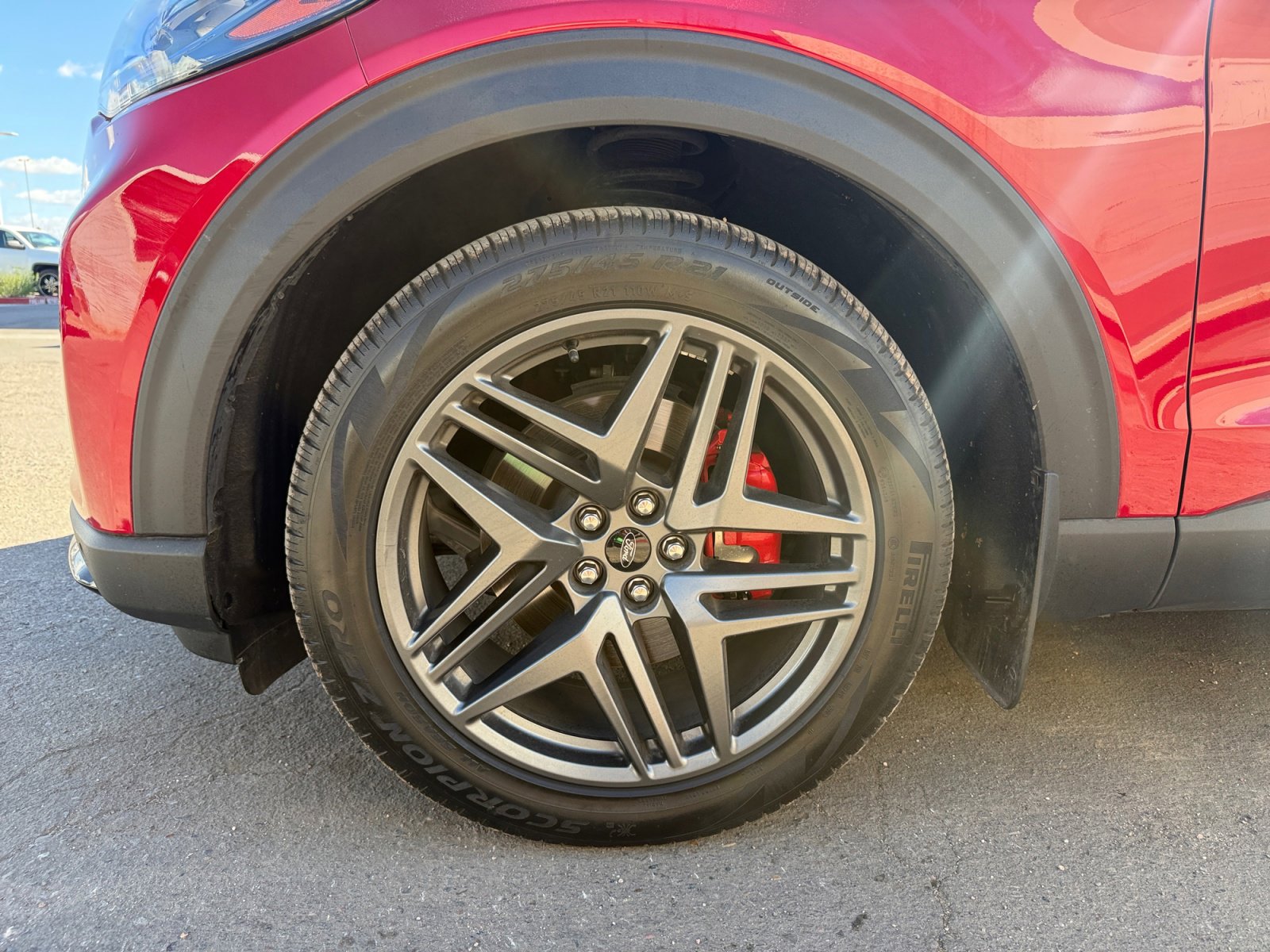 Certified 2025 Ford Explorer ST image 11