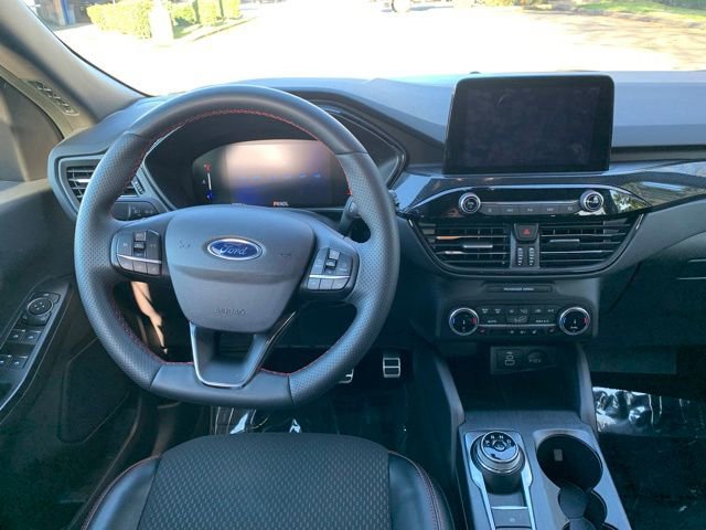 Certified 2024 Ford Escape ST-Line w/ Equipment Group 301A image 16