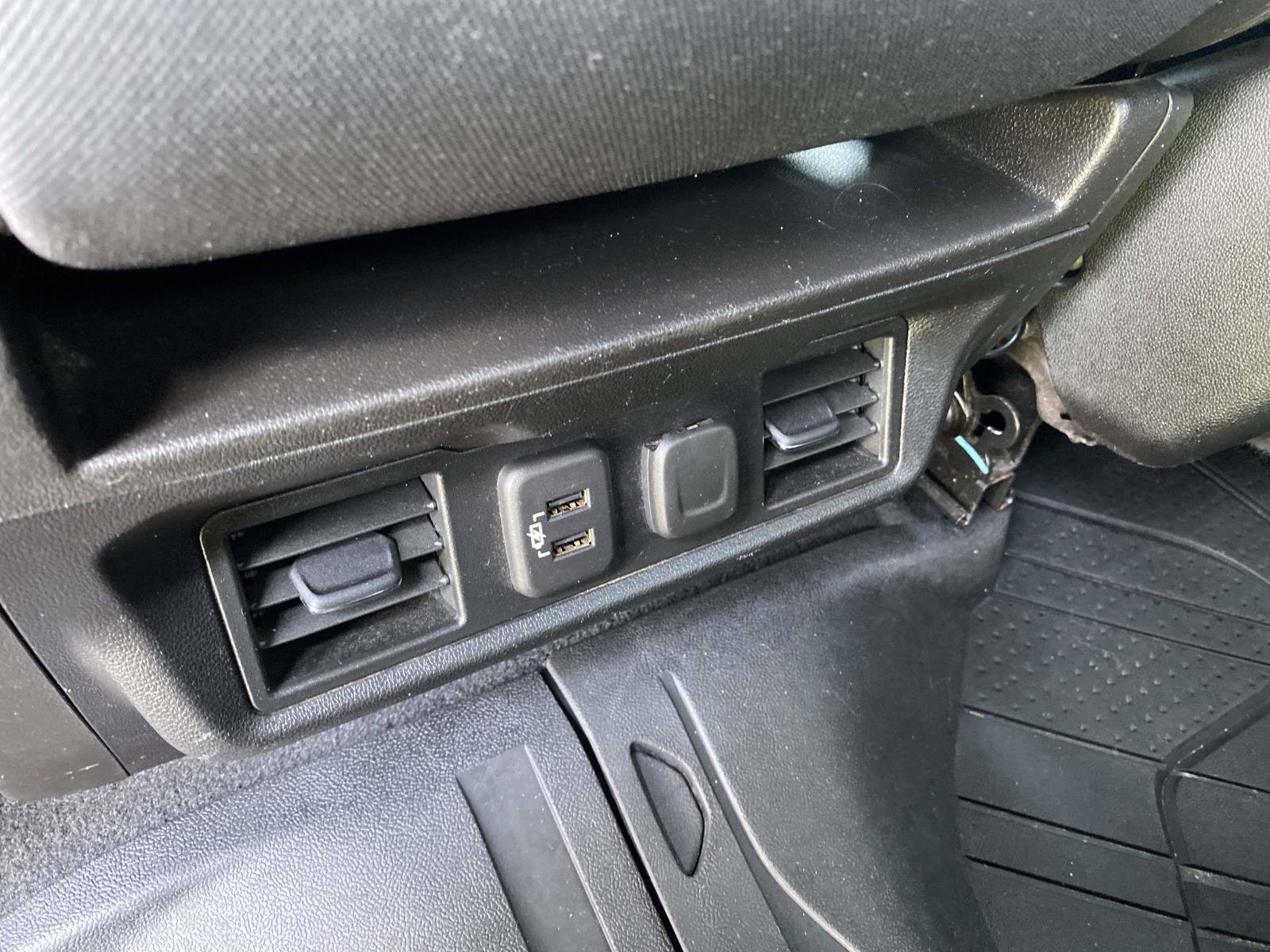 Used 2019 Chevrolet Silverado 1500 LT w/ All-Star Edition AWD/4WD image 13