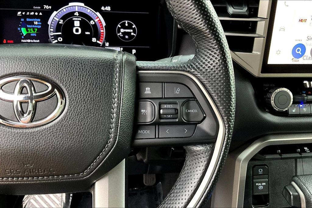 Used 2025 Toyota Tundra Limited AWD/4WD image 15