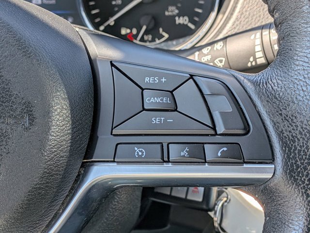 Used 2020 Nissan Rogue S w/ Special Edition Package FWD image 20