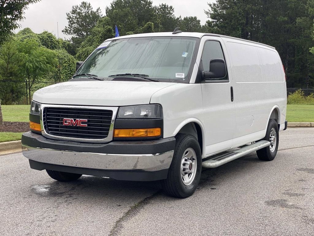 Used 2025 GMC Savana 2500 w/ Driver Convenience Package RWD image 10