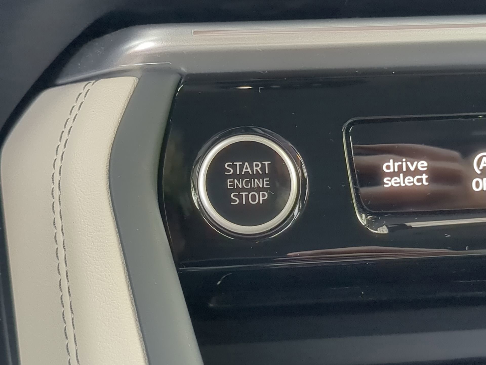 Used 2025 Audi Q5 Premium Plus AWD/4WD image 69