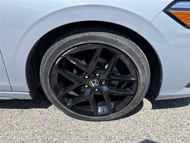 Used 2023 Honda Civic Sport image 17
