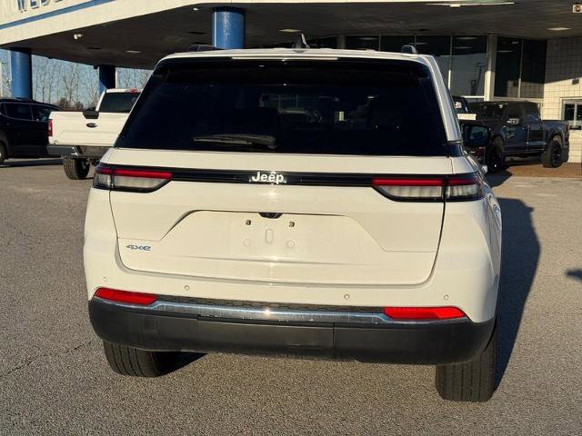 Used 2024 Jeep Grand Cherokee Limited 4xe image 4