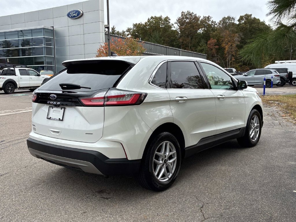 Certified 2024 Ford Edge SEL w/ Convenience Package AWD/4WD image 7