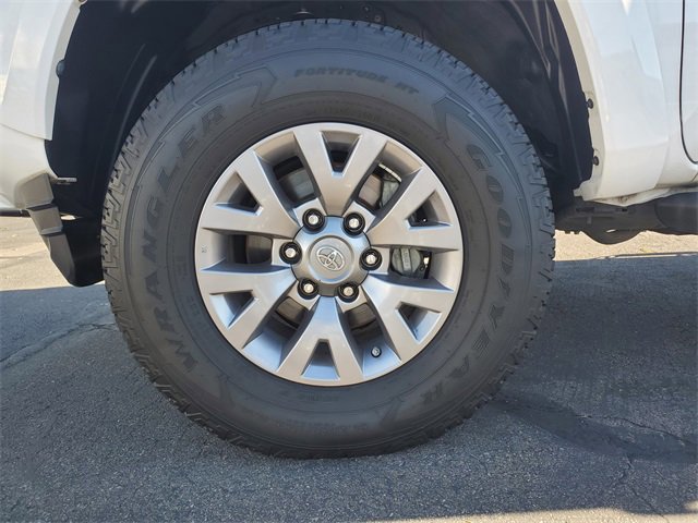 Used 2019 Toyota Tacoma SR5 image 24